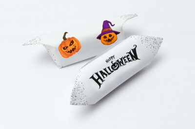 Cukierki krówki na Halloween -1kg – wzór happy! Dekoracje na Halloween wimpreze.pl