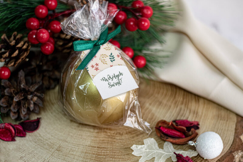 Okrągła świeca z personalizowaną świąteczną etykietą Inne produkty świąteczne wimpreze.pl 6