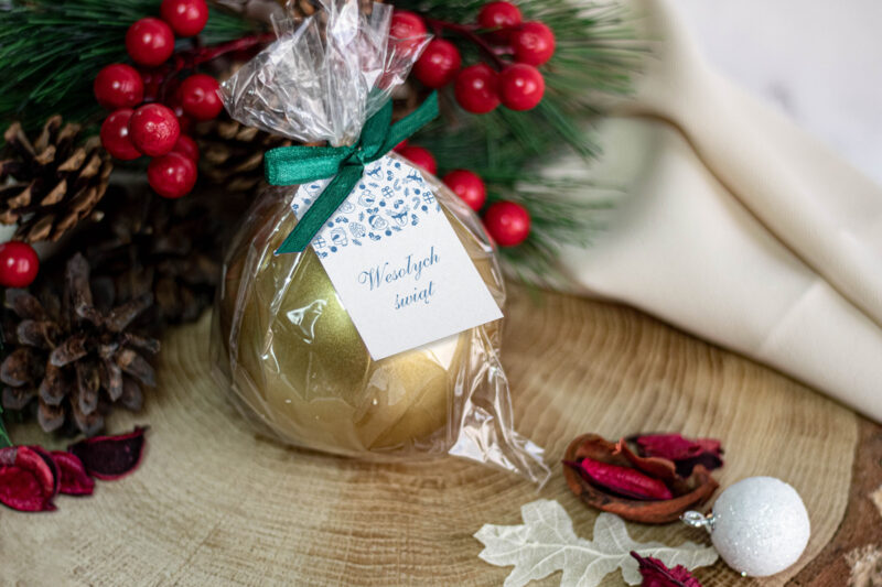 Okrągła świeca z personalizowaną świąteczną etykietą Inne produkty świąteczne wimpreze.pl 5